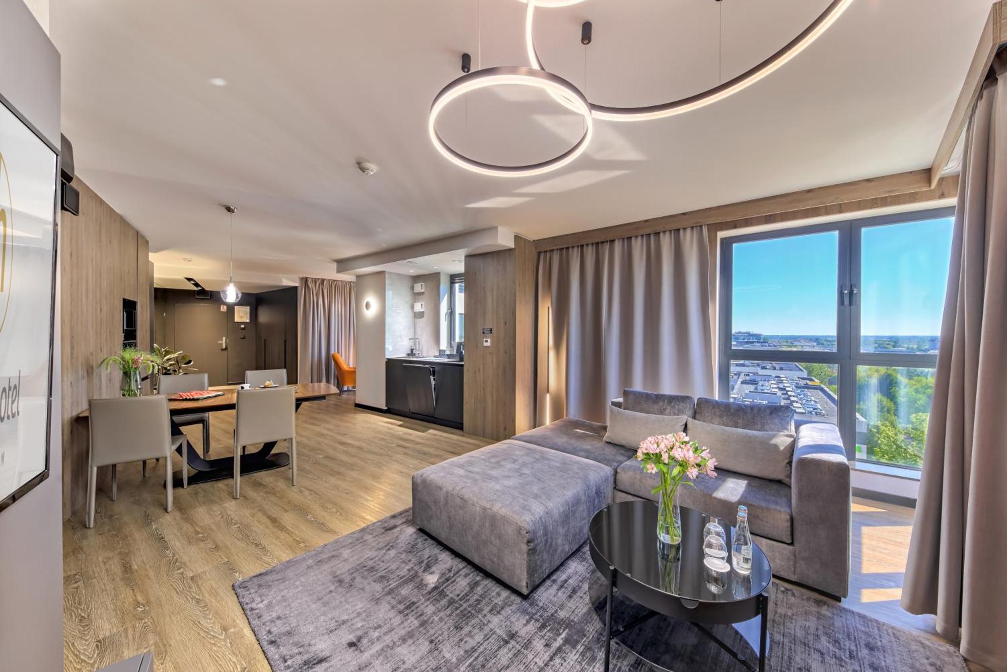 Focus Hotel Premium Warszawa Kültér fotó
