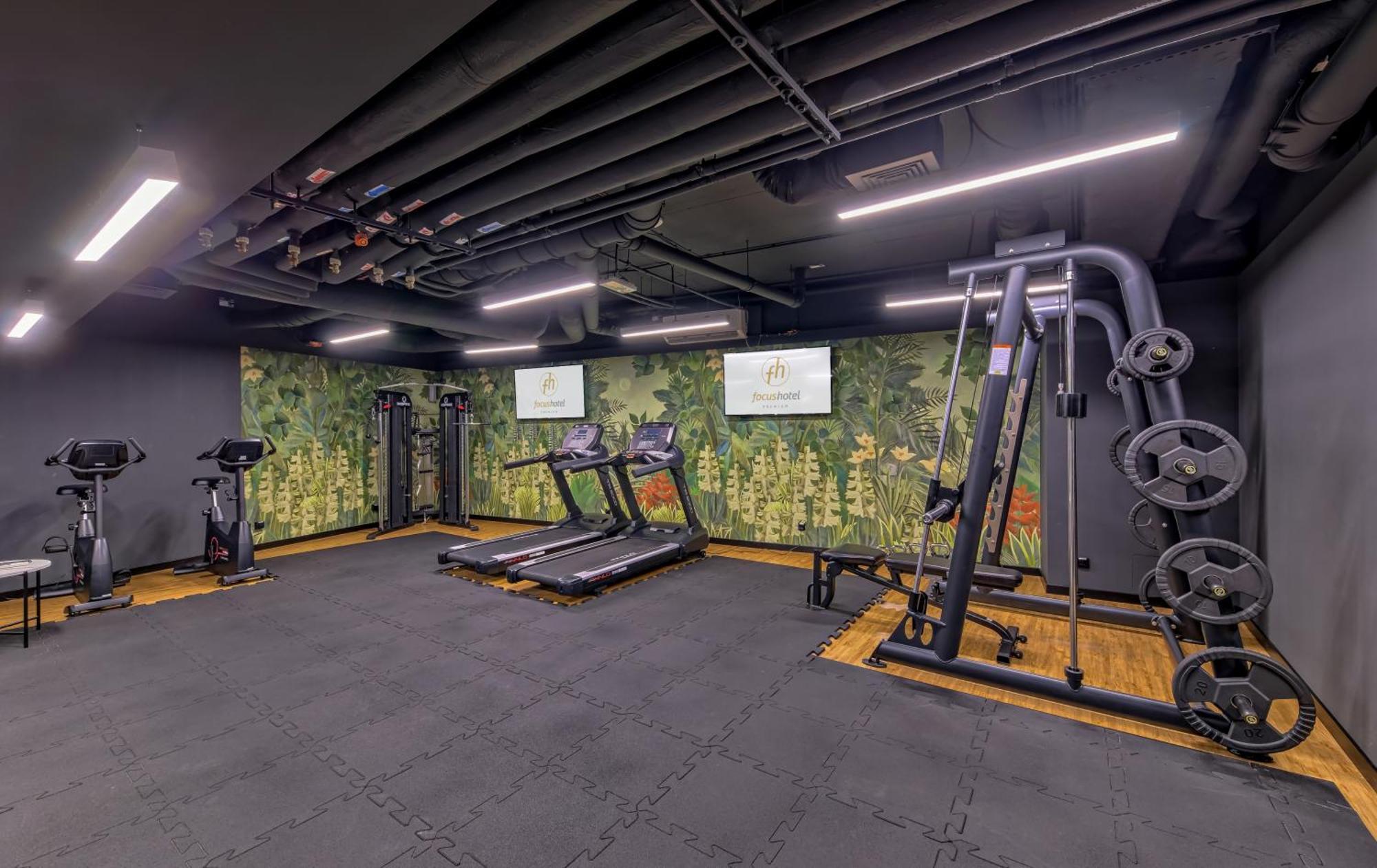 Focus Hotel Premium Warszawa Kültér fotó