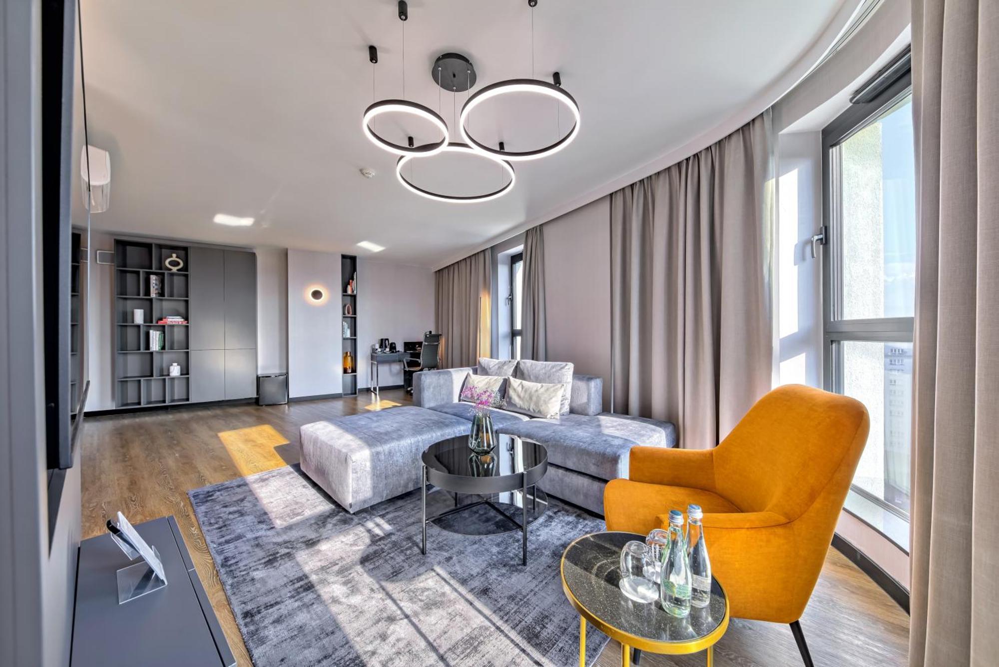 Focus Hotel Premium Warszawa Kültér fotó