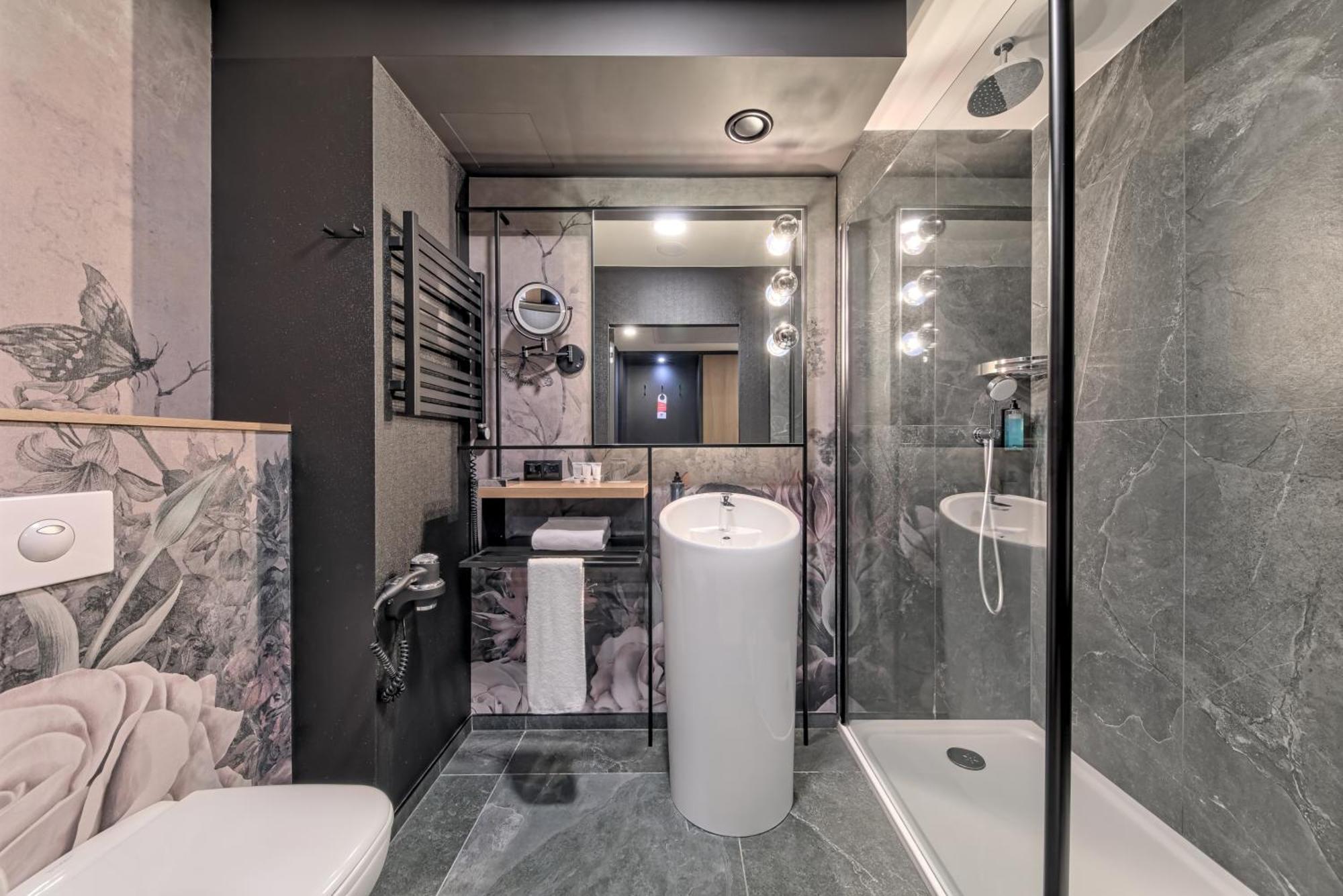 Focus Hotel Premium Warszawa Kültér fotó