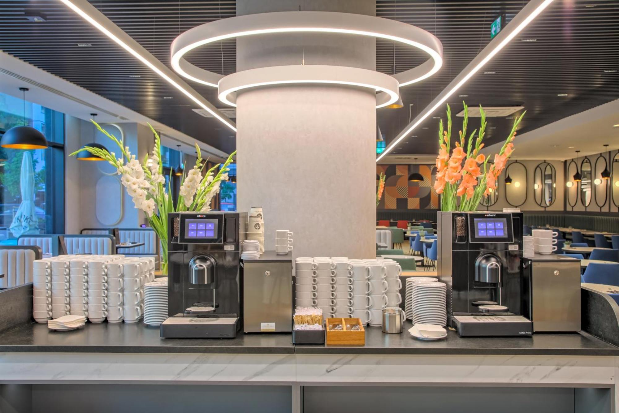 Focus Hotel Premium Warszawa Kültér fotó