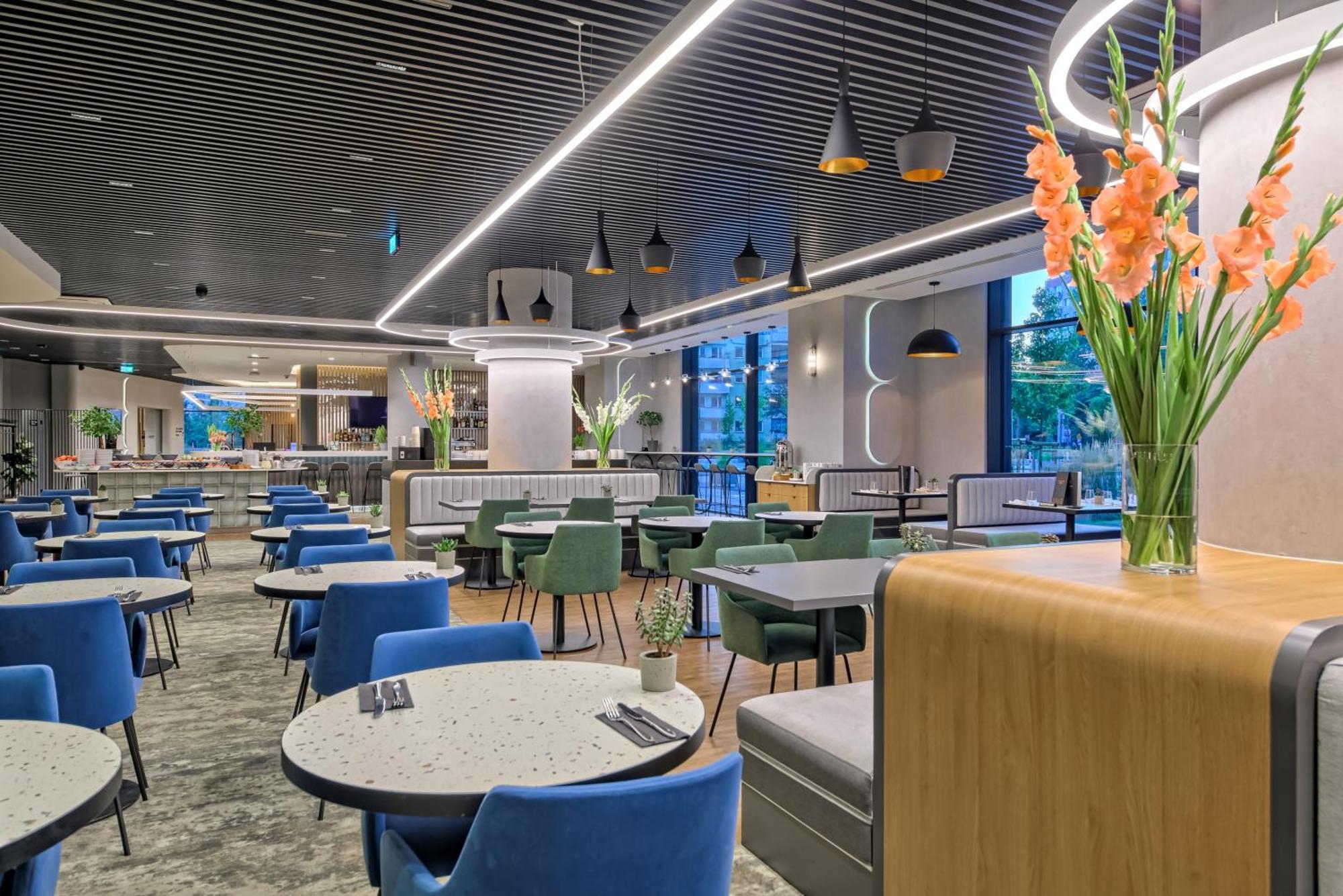 Focus Hotel Premium Warszawa Kültér fotó